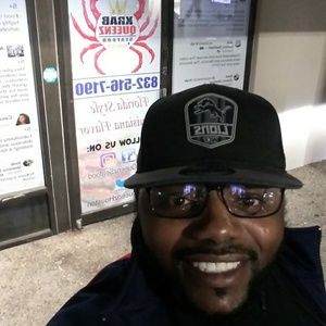 Meet your Posher, Deandre